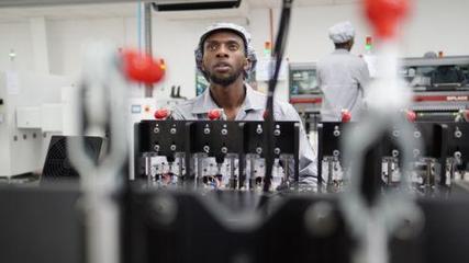 傳音遇新敵 非洲本土手機制造崛起，市場格局面臨挑戰